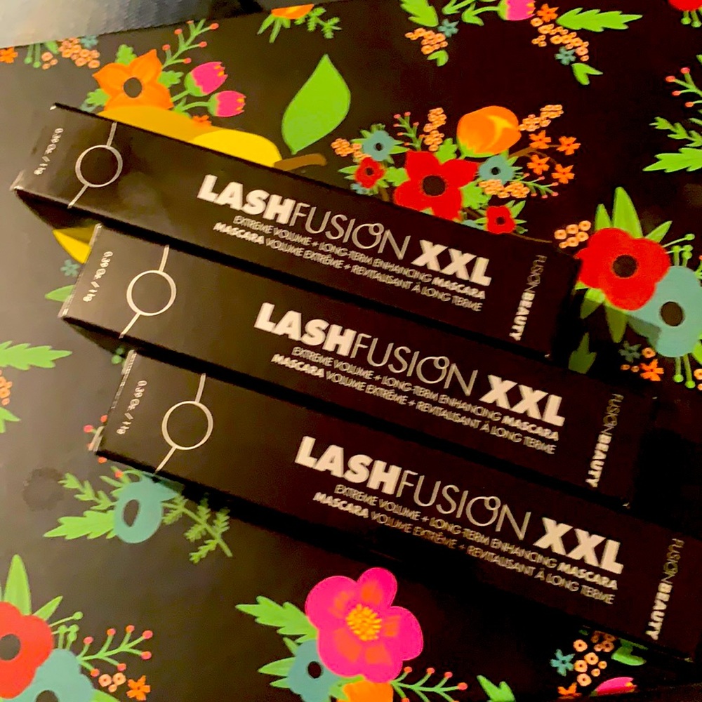 3 full size tubes LashFusion XXL Mascara